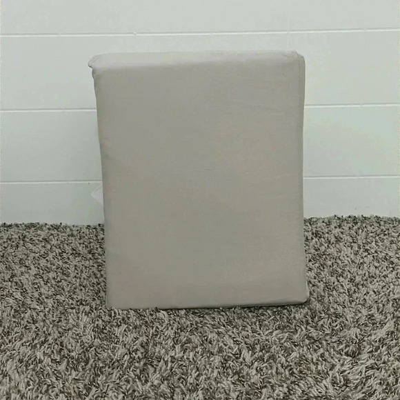 UGG Full Sheet Set Cooling Technology For Comfort NEW - Picture 2 of 3